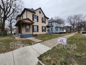 1110 N 9th St - Photo 1 of 1