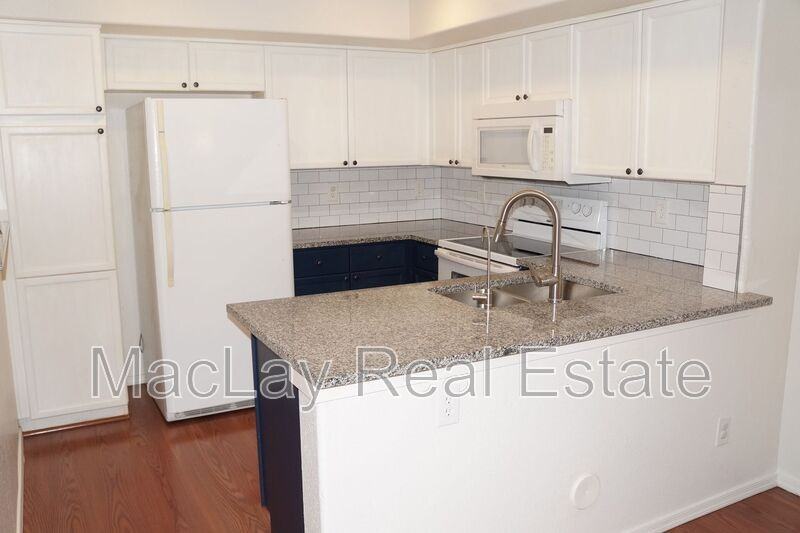 1115 W Windjammer Dr - Photo 3 of 23