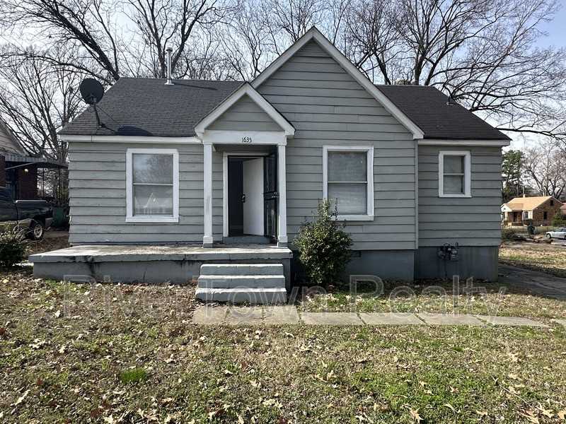 1635 S Trezevant St, Memphis, TN 38114 2 Bedroom House for 795/month