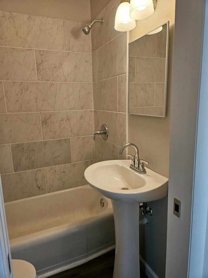 311 Oak Street - Photo 3 of 10