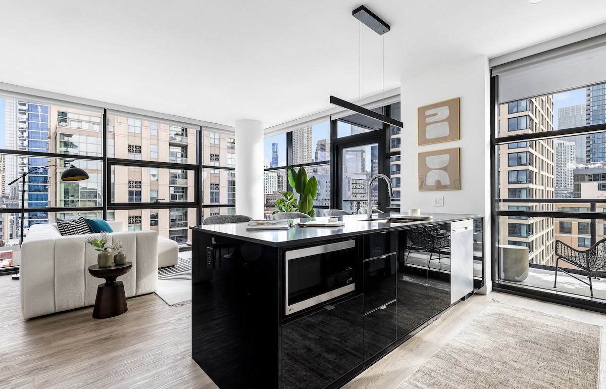 The Leo - Photo 5 of 41