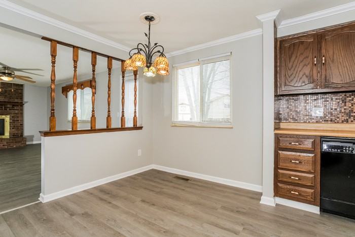 1479 Netherland Ct - Photo 2 of 10