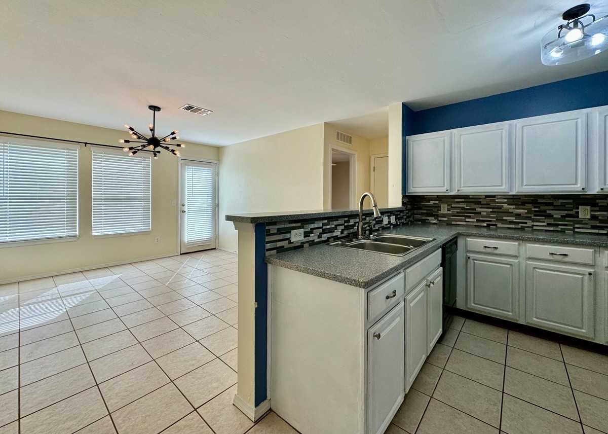 1608 Nw 145th St #1 - Photo 5 of 21