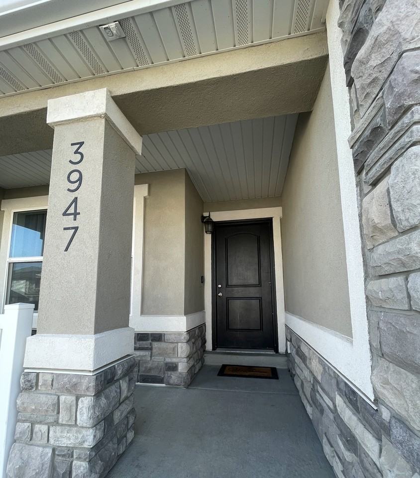 3947 W 1750 N #1 - Photo 3 of 33