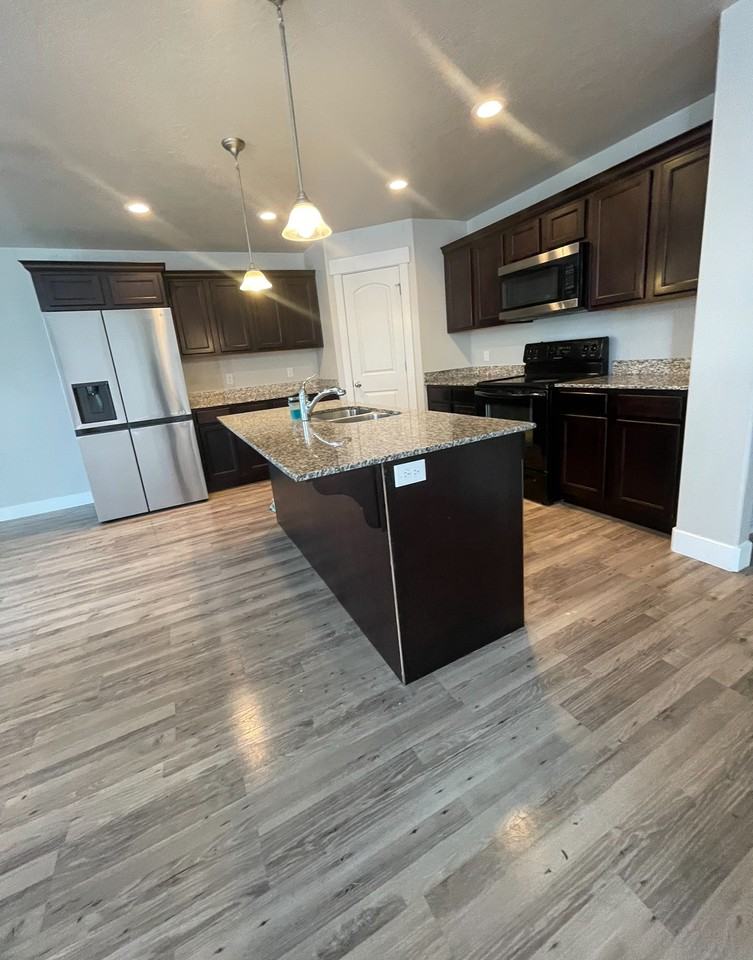 3947 W 1750 N #1 - Photo 6 of 33