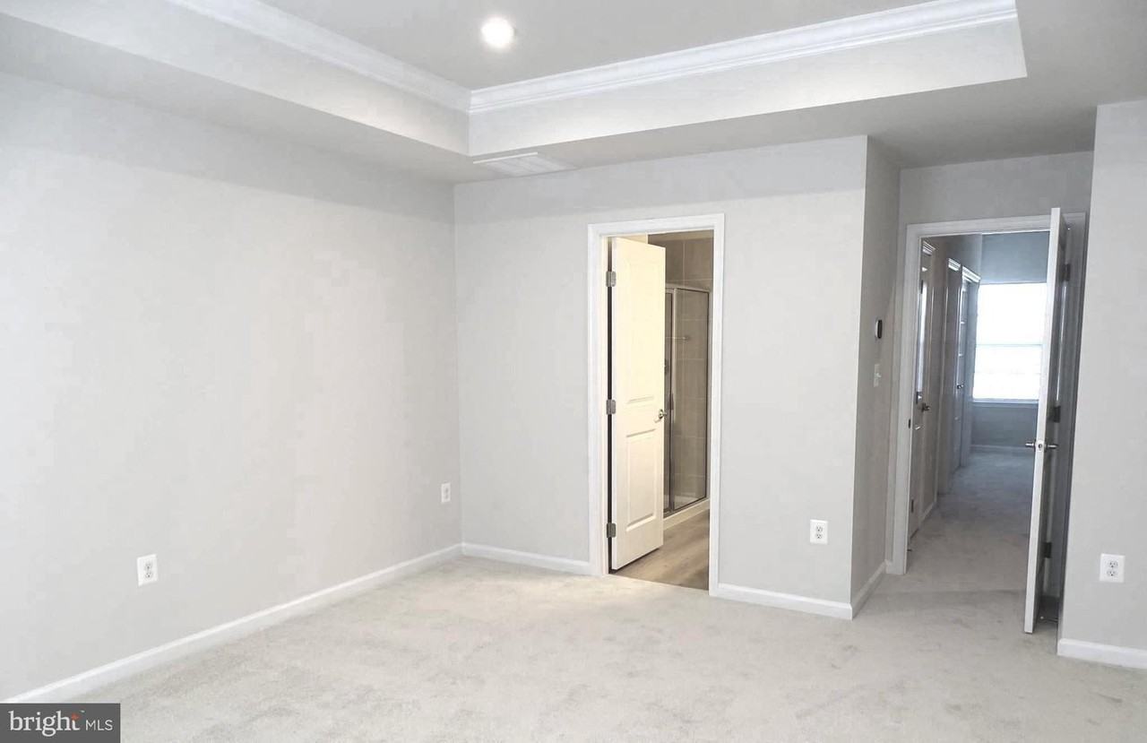 1024 Trestle Dr #1 - Photo 7 of 27