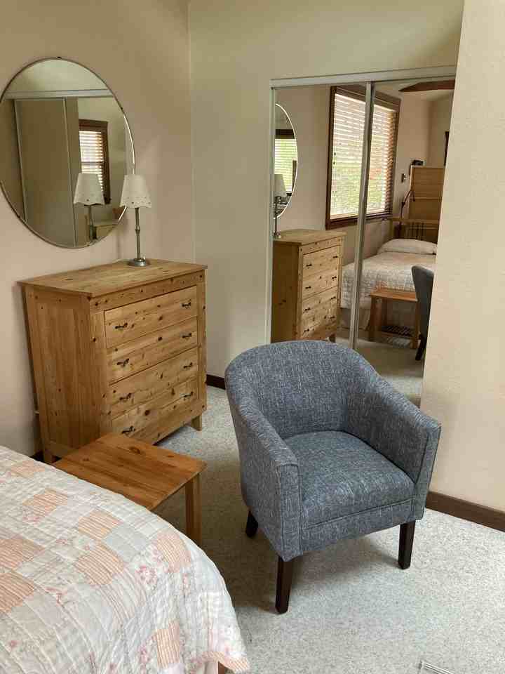 1115 Fresno Ave - Photo 3 of 10