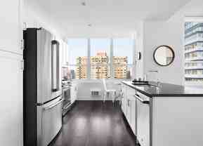 52 Bay St #1-1 - Photo 1 of 1