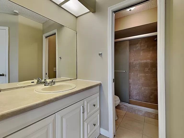 8706 Wolf Den Trail - Photo 3 of 8