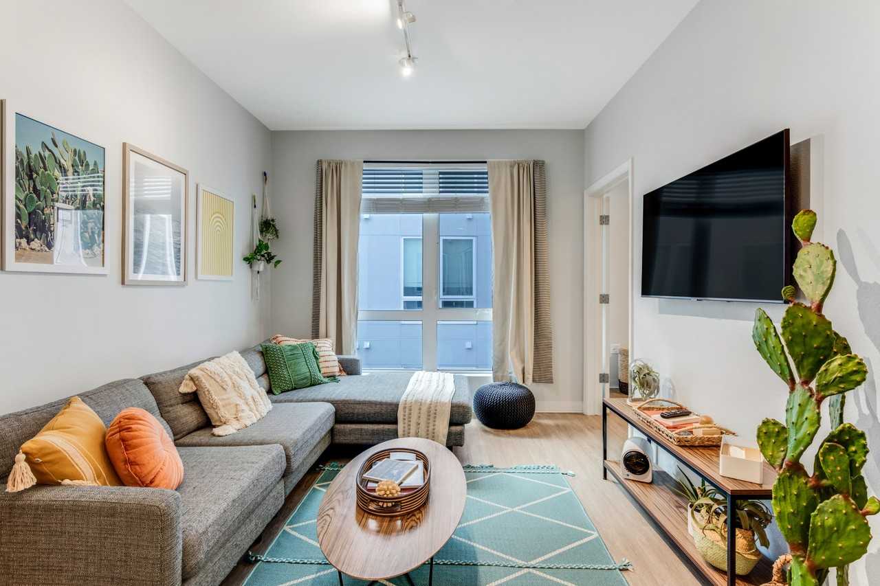 Student | Uncommon Reno - Photo 2 of 46