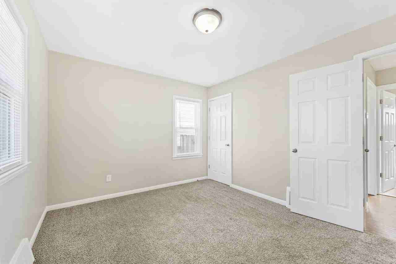 13495 Backus St - Photo 2 of 12