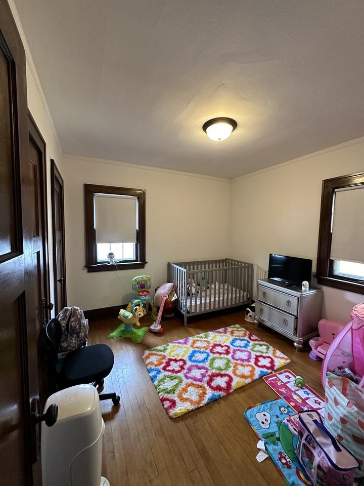 1229 S 54th St #1229 - Photo 2 of 14