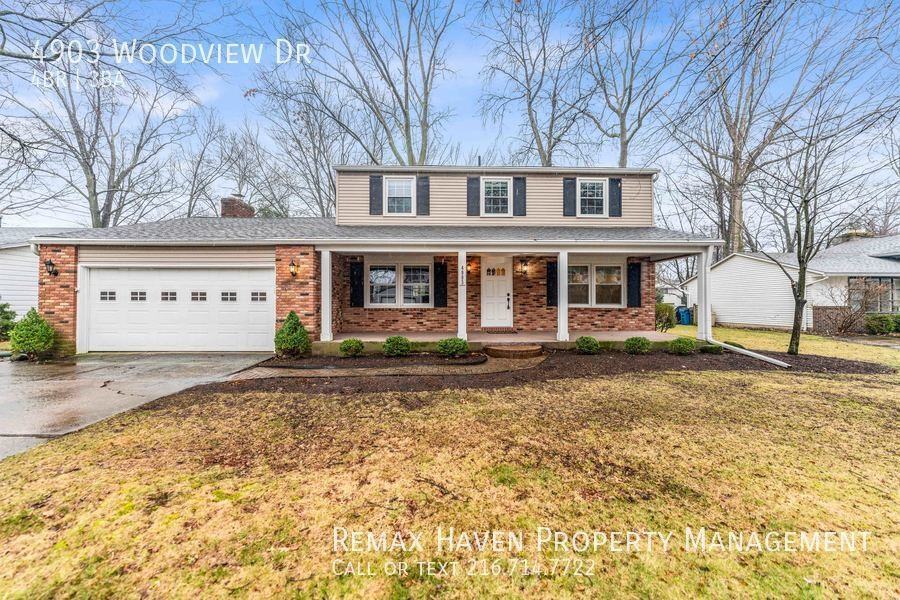 4903 Woodview Dr - Photo 2 of 31