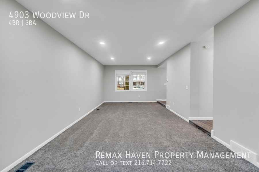 4903 Woodview Dr - Photo 3 of 31