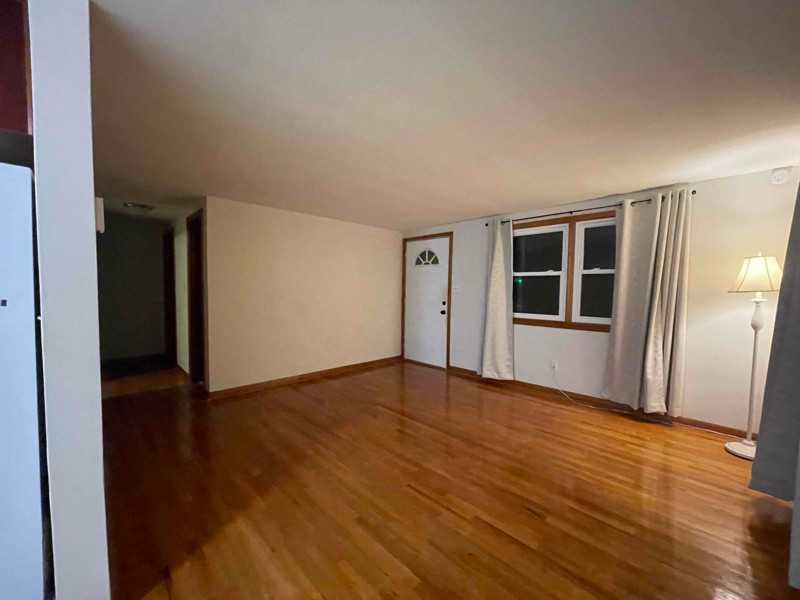 237 Smith Ln - Photo 2 of 10