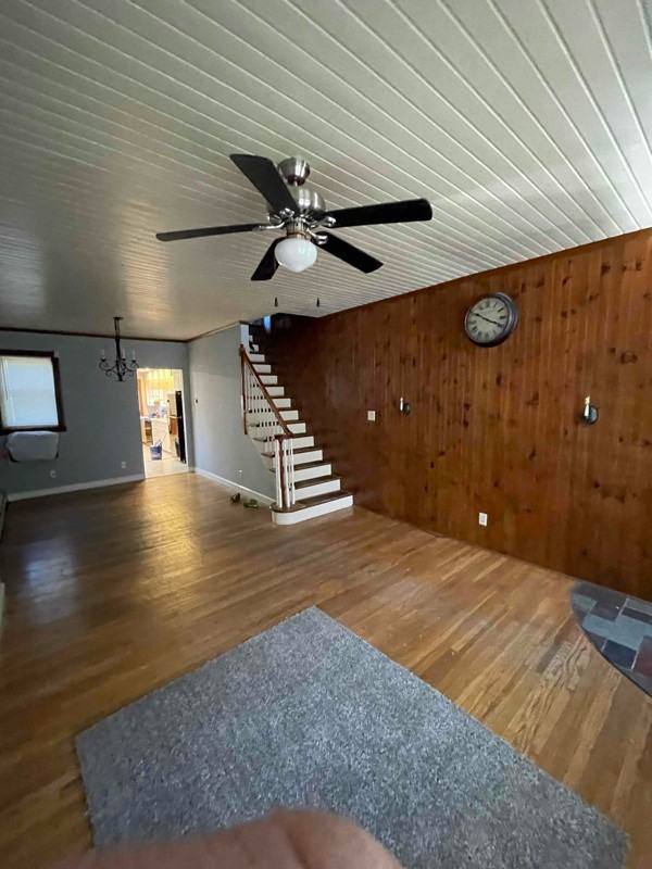 330 S Reading Ave - Photo 2 of 18