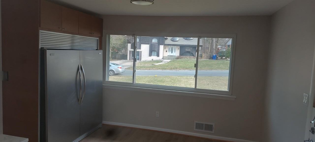 9820 Inglemere Dr #1 - Photo 4 of 46