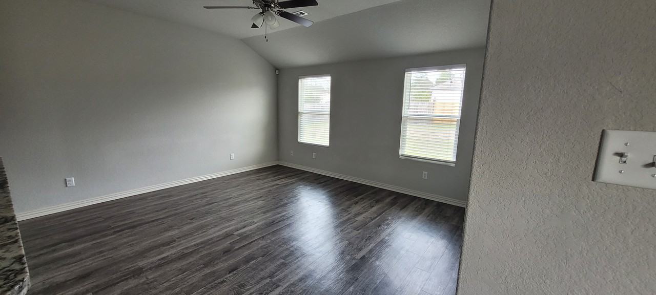 40 Bobby Cir #NA - Photo 6 of 24