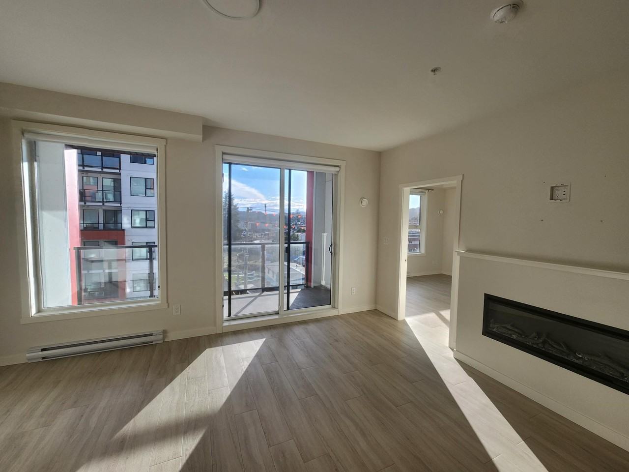 810 Orono Ave #405 - Photo 6 of 14