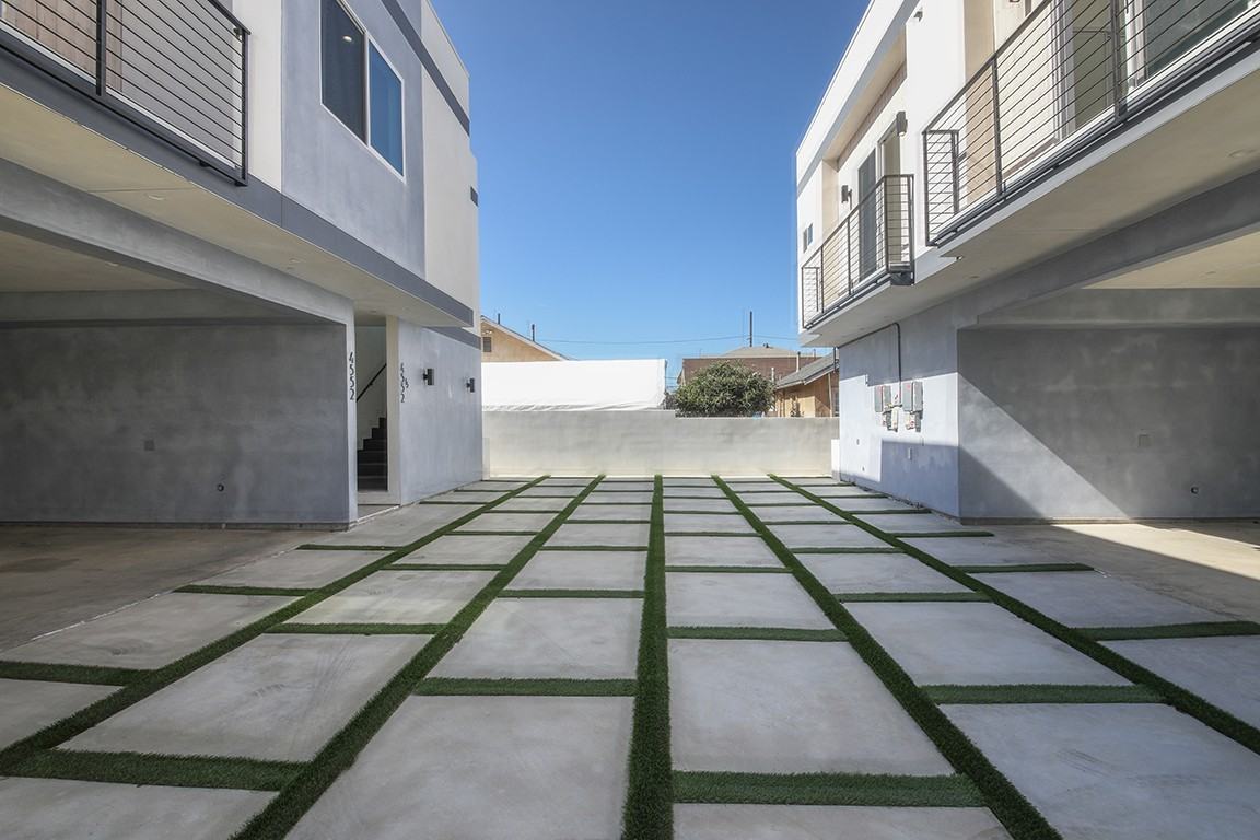 4550 W. 18th Street - 4552 1/2 #4552-1-2 - Photo 3 of 13