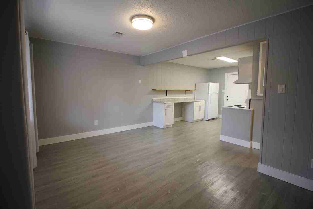 4004 Knight Rd Sw #4004D - Photo 5 of 37