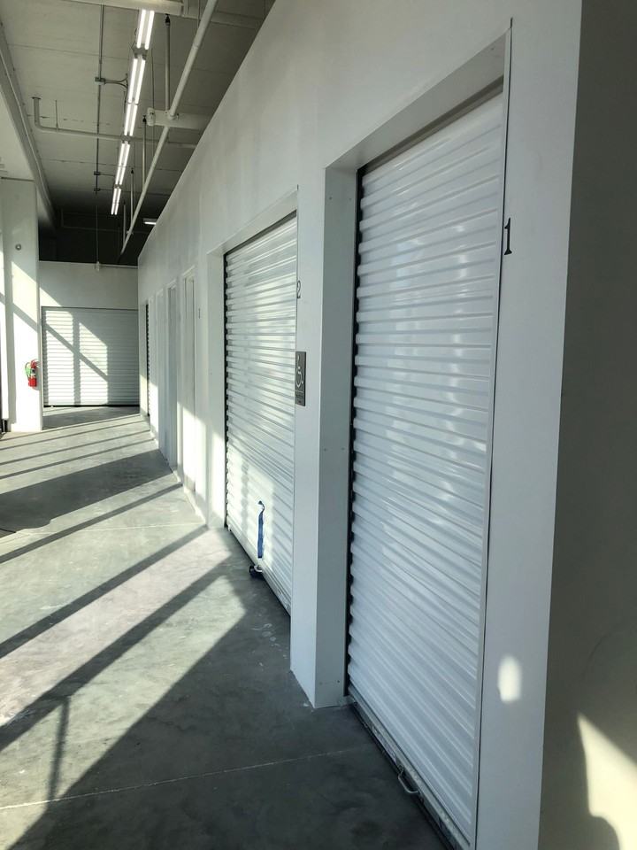 Waterfront Apartments - Photo 6 of 50