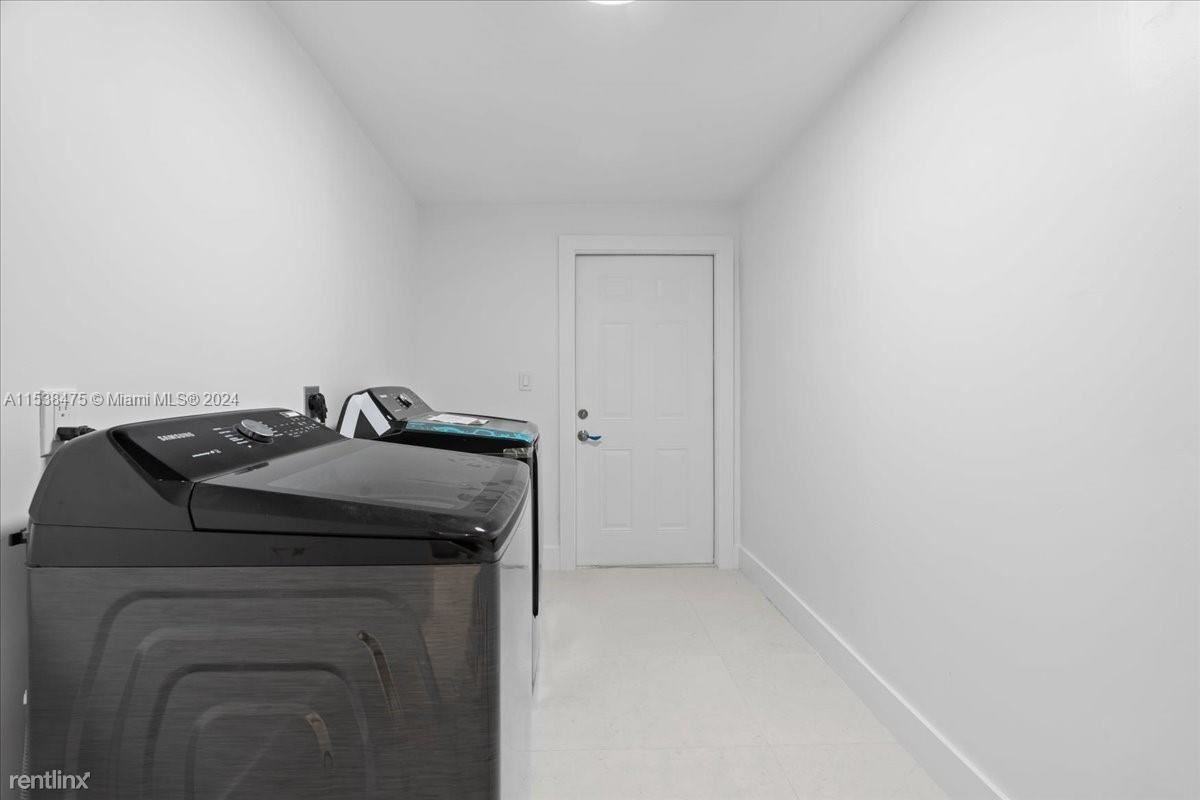 10351 Sw 164th St Fl 33157 - Photo 3 of 16
