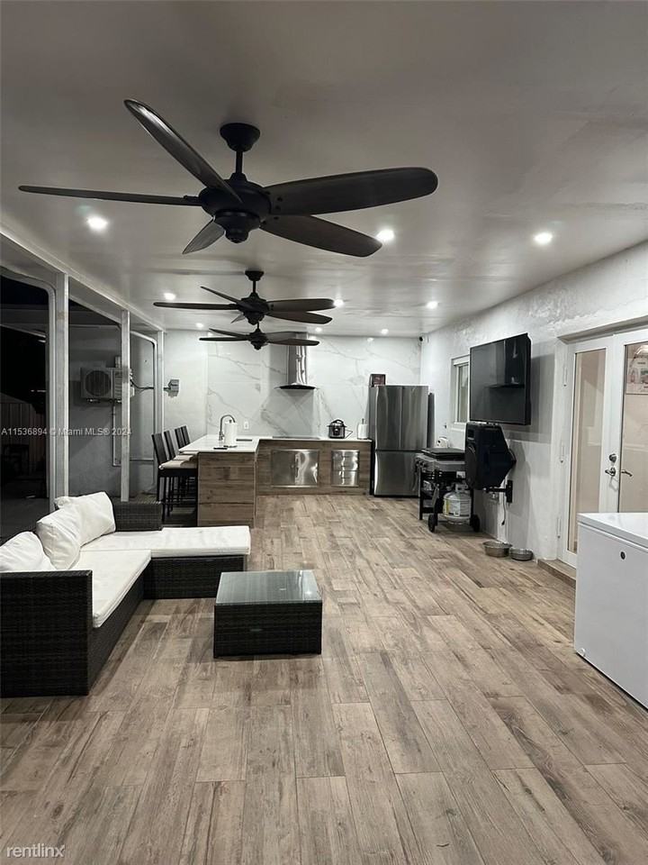 4397 Nw 199th St - Photo 3 of 10