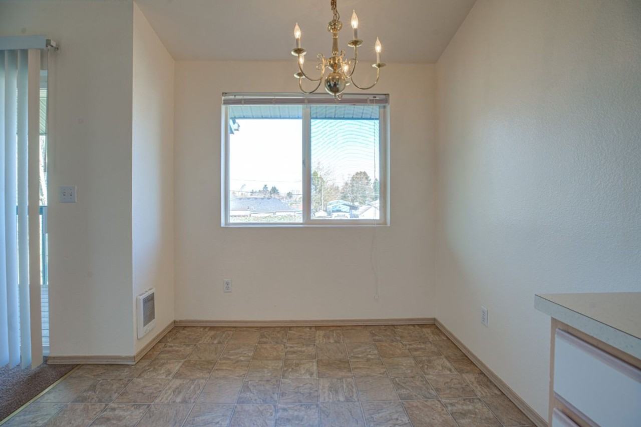 #294 FIELDSTONE APARTMENTS - Photo 6 of 18