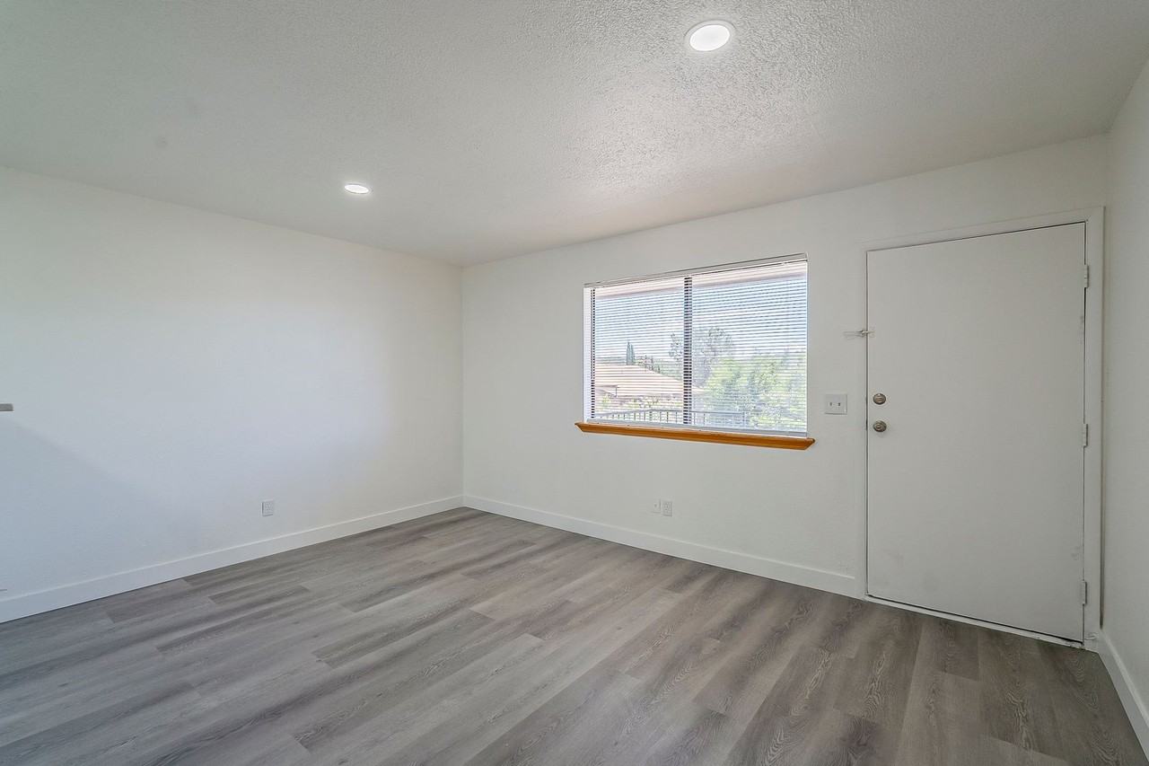 West Frontier - Photo 2 of 50