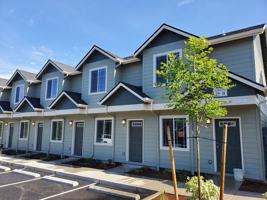 featured image of 26 Owosso Dr