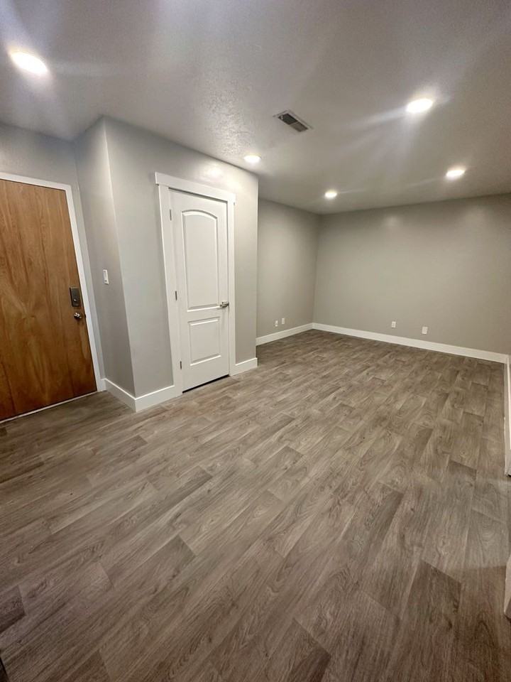 New Brigham Apartments for Rent - Photo 4 of 26