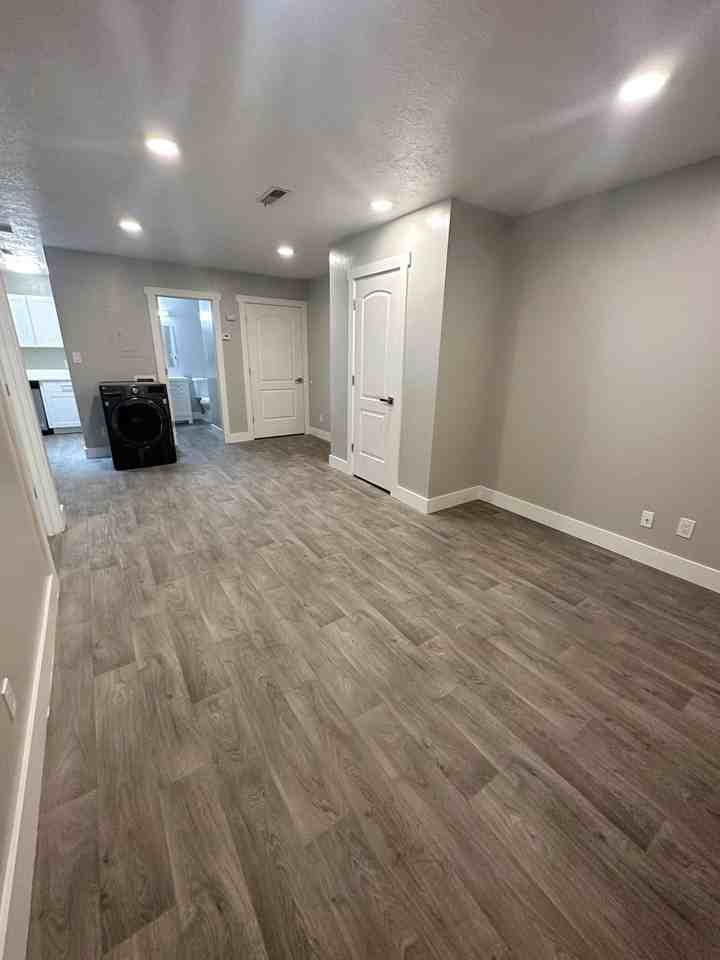 New Brigham Apartments for Rent - Photo 5 of 26