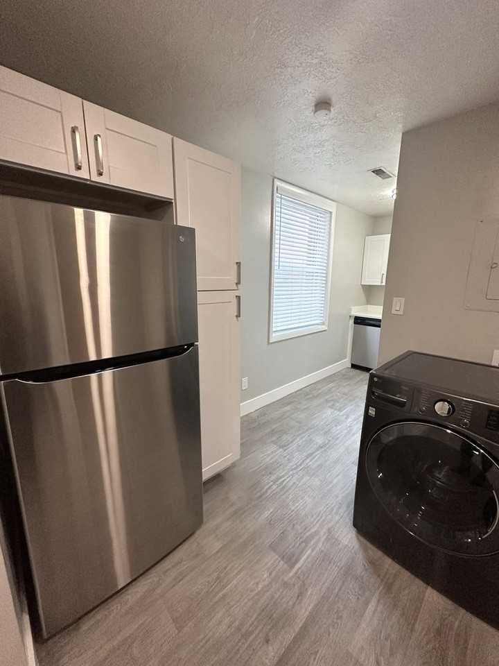New Brigham Apartments for Rent - Photo 6 of 26