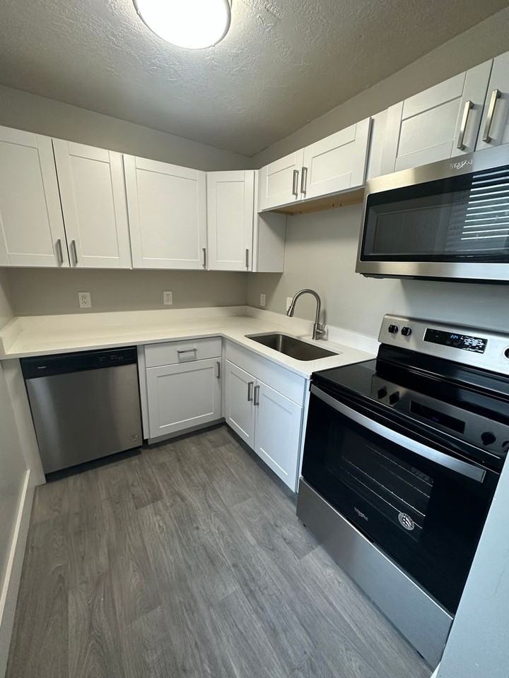 New Brigham Apartments for Rent - Photo 3 of 26