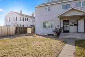 featured image of 1517/1519 Thayer Dr