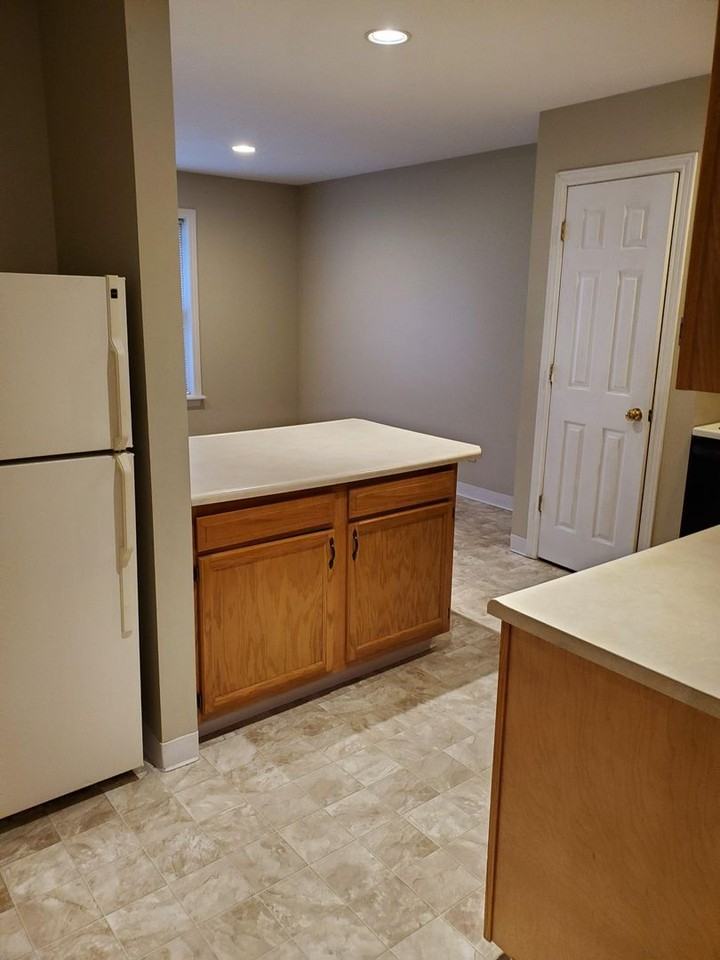 Willow Wood Apartment Homes - Photo 4 of 17