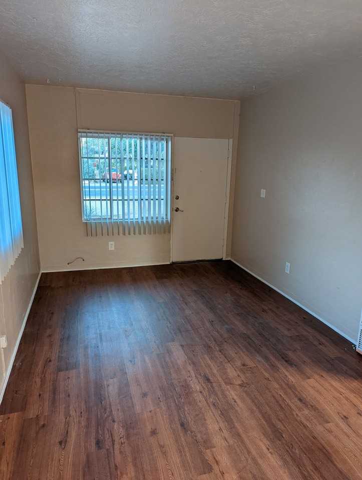 Townhome Style Homes in the heart of Tucson - Photo 7 of 13