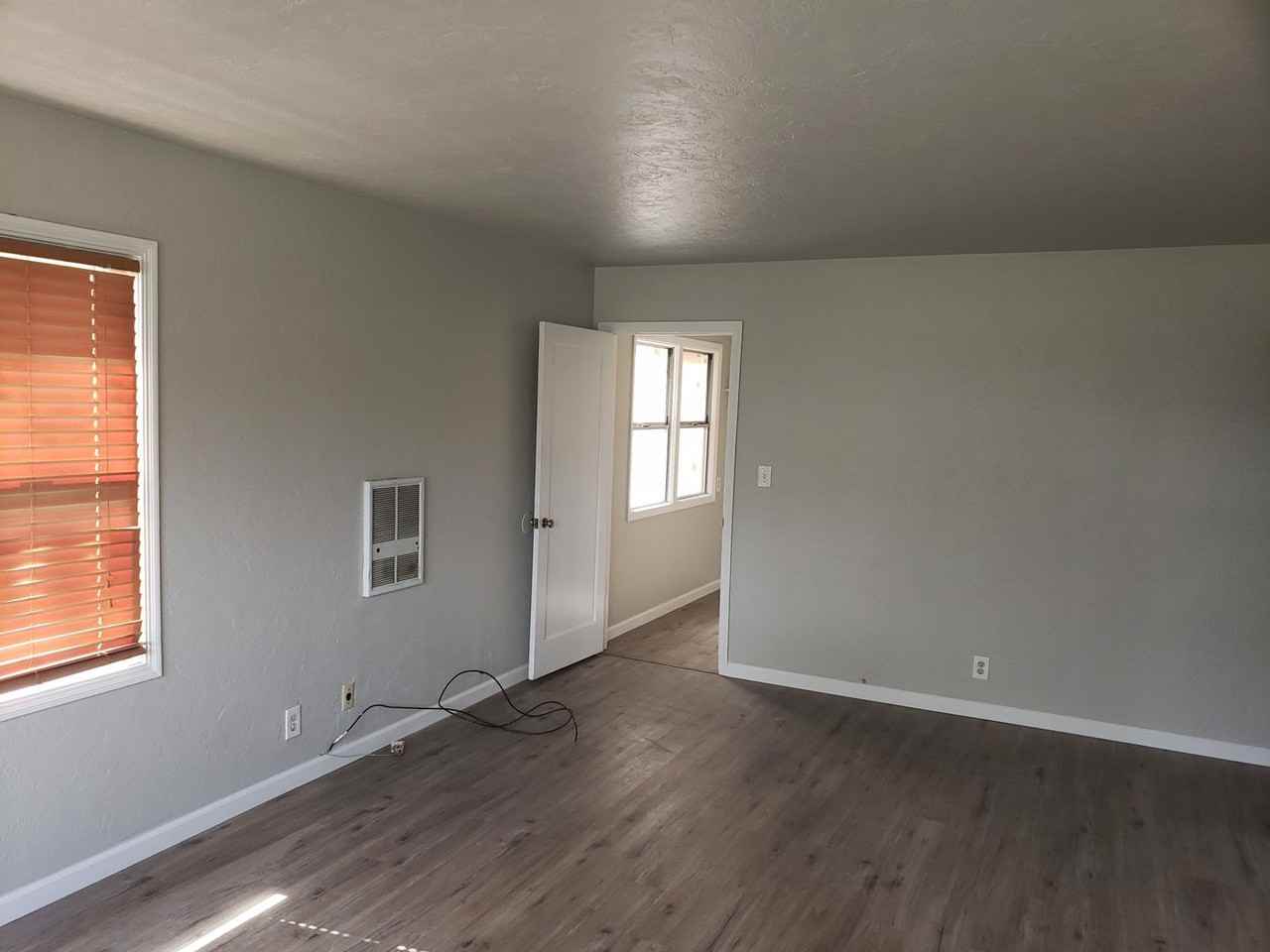 State St 602-614 - Photo 3 of 10