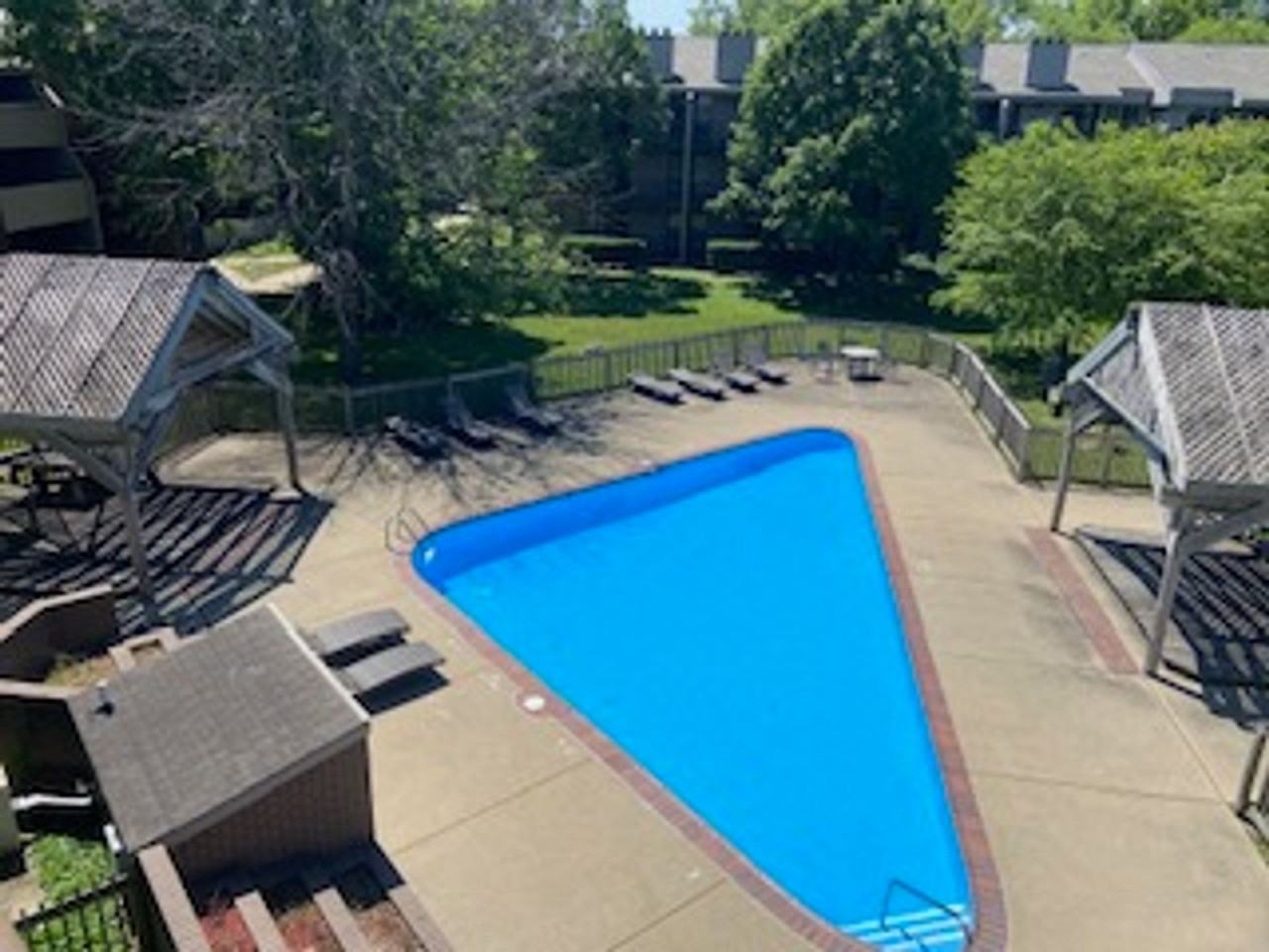 090-500-510 E Michigan - Photo 4 of 50