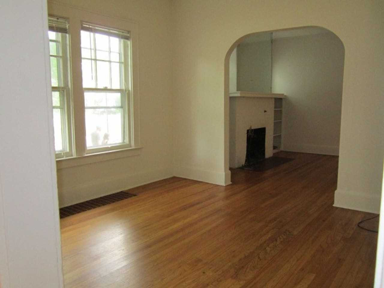 1009-11 Euclid Avenue - Photo 3 of 10