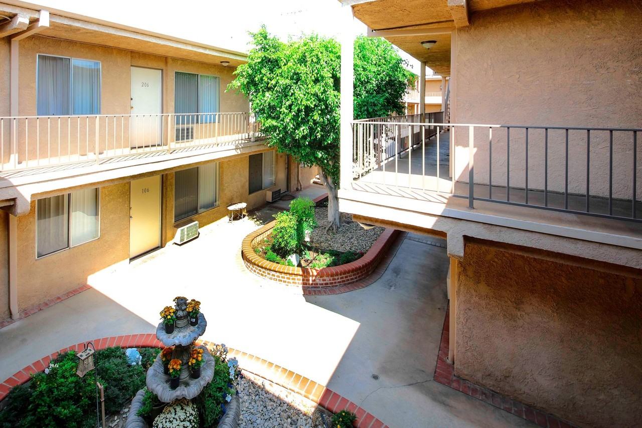 DARBY - DARBYRIDGE, LP - Photo 2 of 33