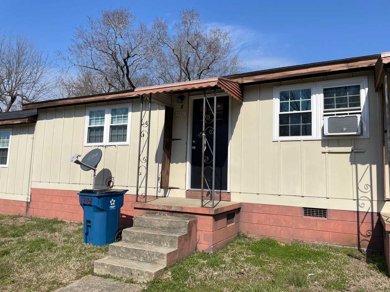 1070 Apartments 1303,1304,1305,1306,1307,1308,1309,1310,1311, W