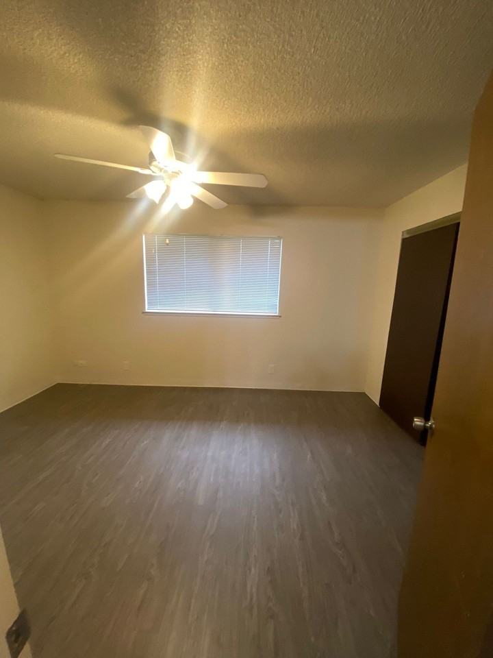 PRICE DROP!!! 1 Bedroom Apartment $1225.00 2391 Ethan Way #1 - Photo 4 of 8