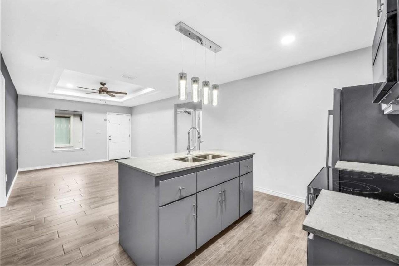 1001 W Sunset Valley St Alton, TX 78573 - Photo 2 of 20