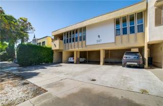 Cozy Perfect Location Three Bedroom Available in Los Angeles! - Photo 1 of 1