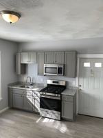 featured image of 22 Downer Ave