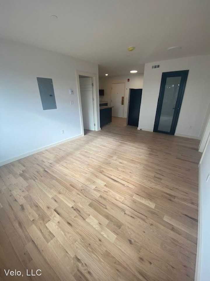 35 Springside Ave - Photo 3 of 22