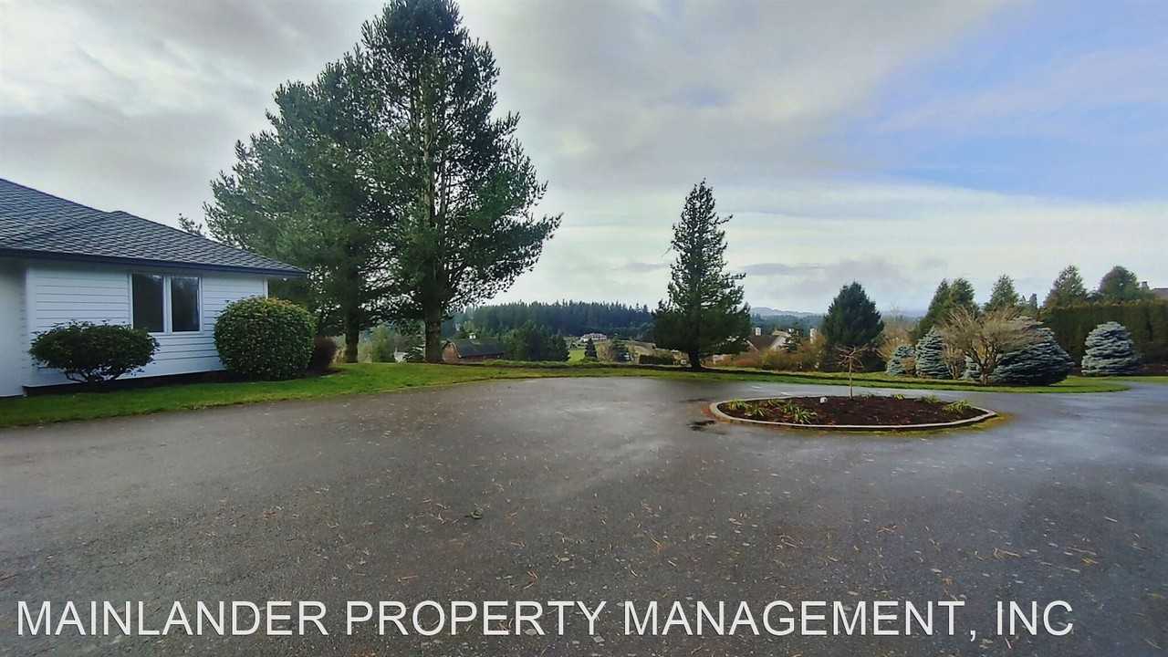 22182 Sw Oak Hill Ln - Photo 2 of 50