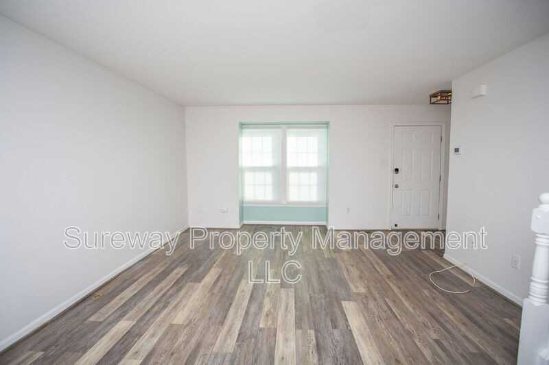 45 Pinehurst Ct - Photo 3 of 50